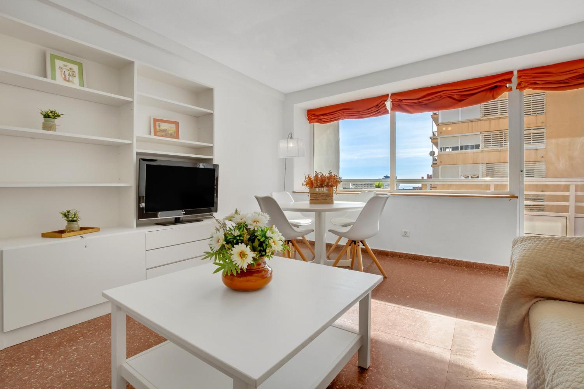 Eurosol 4D By Ivi Real Estate Apartment ตอร์เรโมลิโนส ภายนอก รูปภาพ
